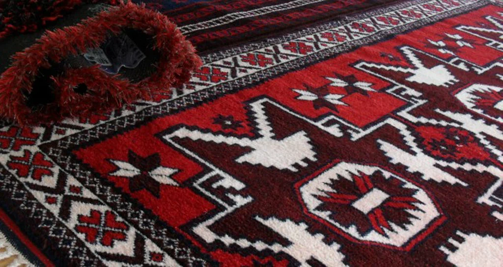 How Can You Tell a Real Kilim